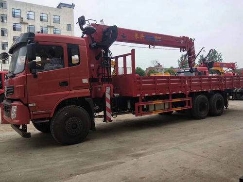 東風(fēng)底盤(pán)隨車(chē)吊 專業(yè)制造廠家的實(shí)力與選擇